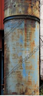 metal chimney rusty 0009